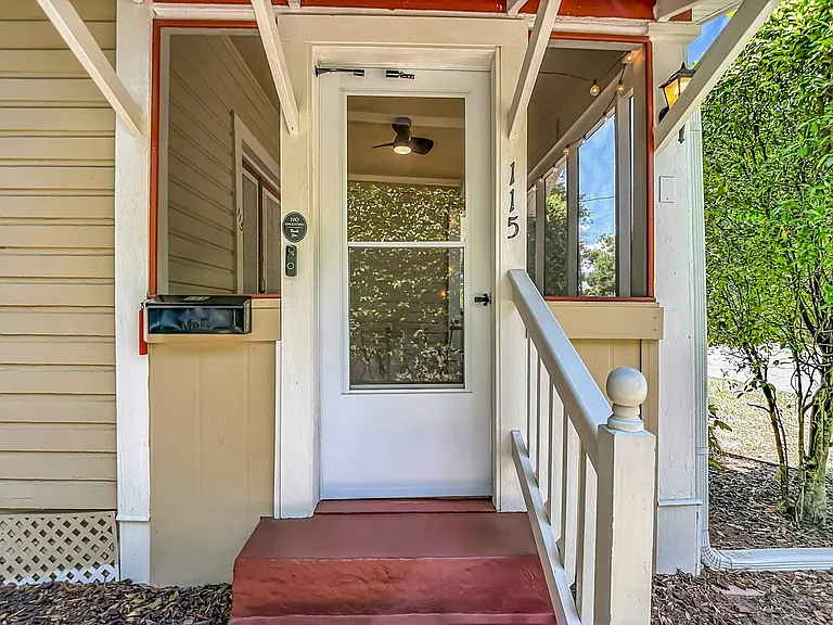 115 E Lambright St — Photo 12