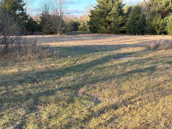 4th image of 1328 W Sugar Grove Rd