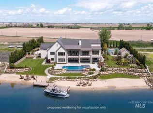 Lake Ave, Caldwell, ID 83607