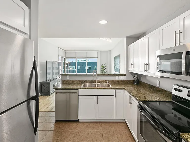 206 Park Blvd #706 — Photo 5