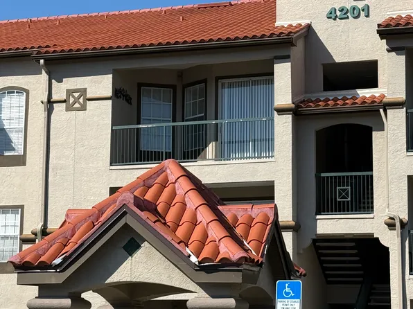 4201 Woodstorks Walk Way, Lutz, FL