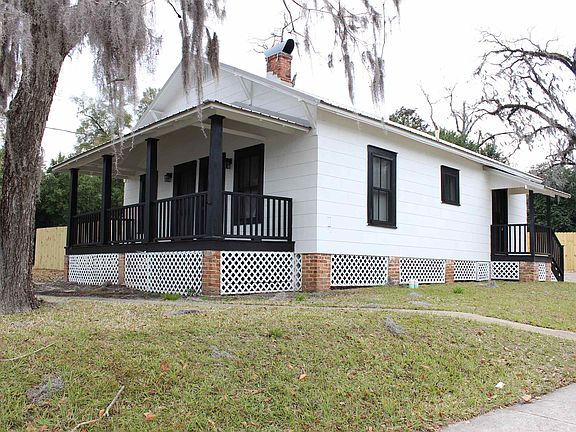 2nd image of 609 N Bronough St