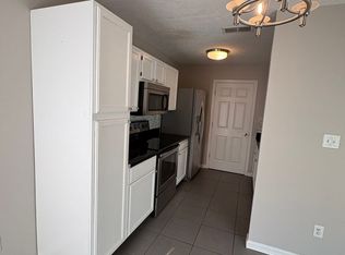 120 River Run Ct, Georgetown, KY 40324