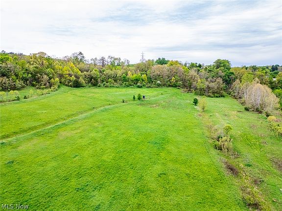 2nd image of 60936 Patch Rd