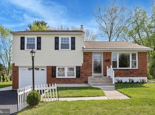 136 Maple Ave, Willow Grove, PA 19090