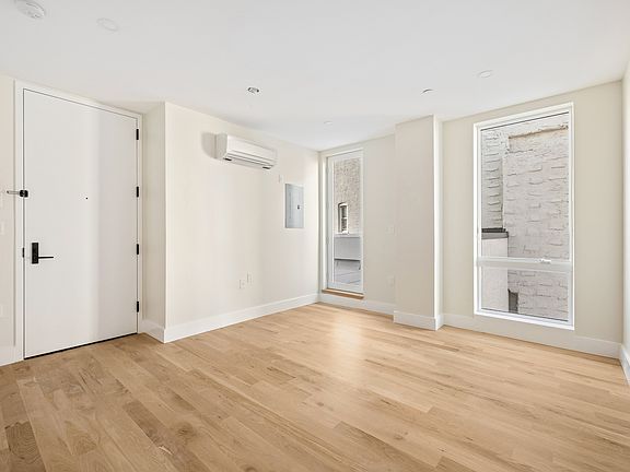 4th image of 272 S 1st St #3N