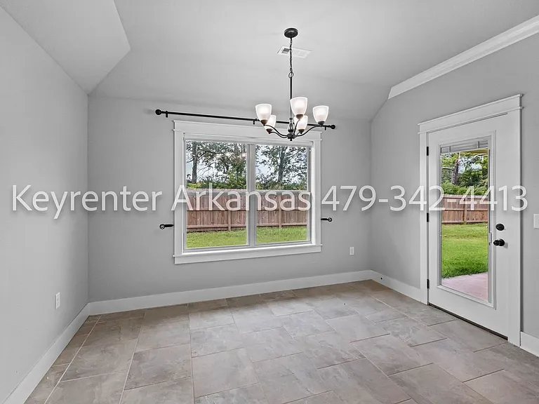 800 E Fallon St — Photo 13