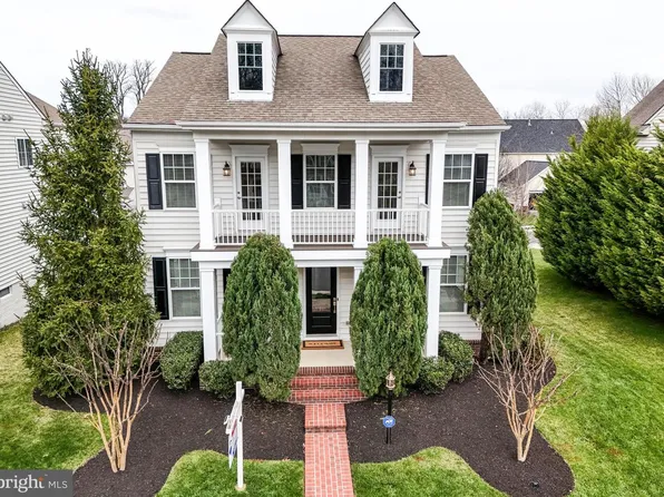 41004 Indigo Pl, Leesburg, VA 20175