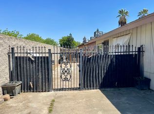 5067 E Bremer Ave, Fresno, CA 93727