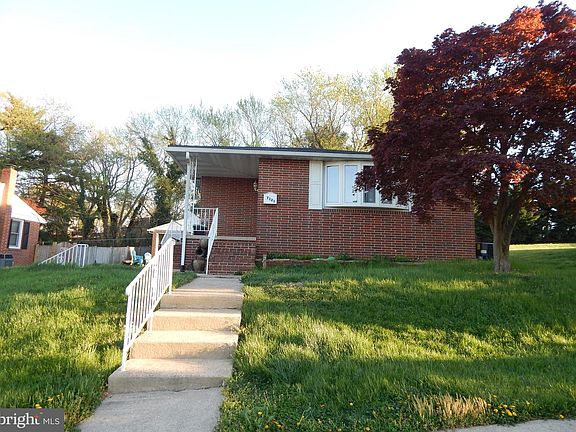 2nd image of 7121 Crestshire Rd