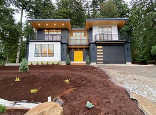 1111 40th St, Bellingham, WA 98229