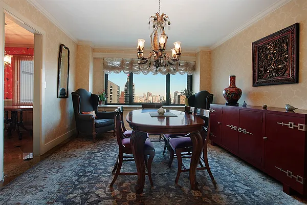 Sold by Corcoran | media 8