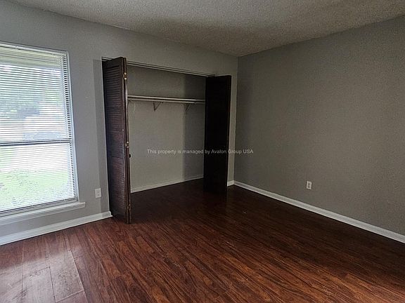 2nd image of 10724 Alden Rd APT 1