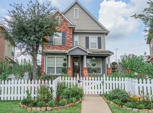 14418 Summer Garden Dr, Houston, TX 77083