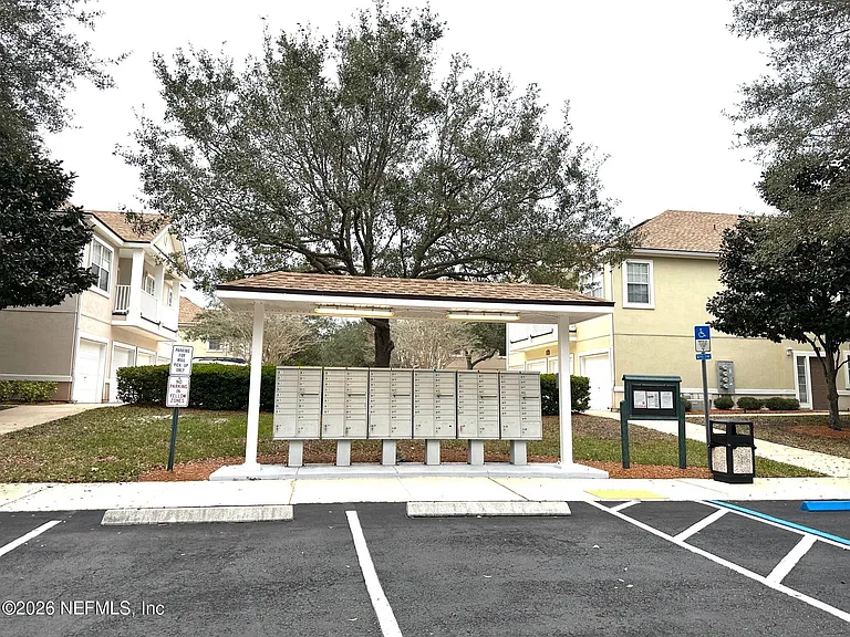 1723 Forest Lake Cir W #3 — Photo 26