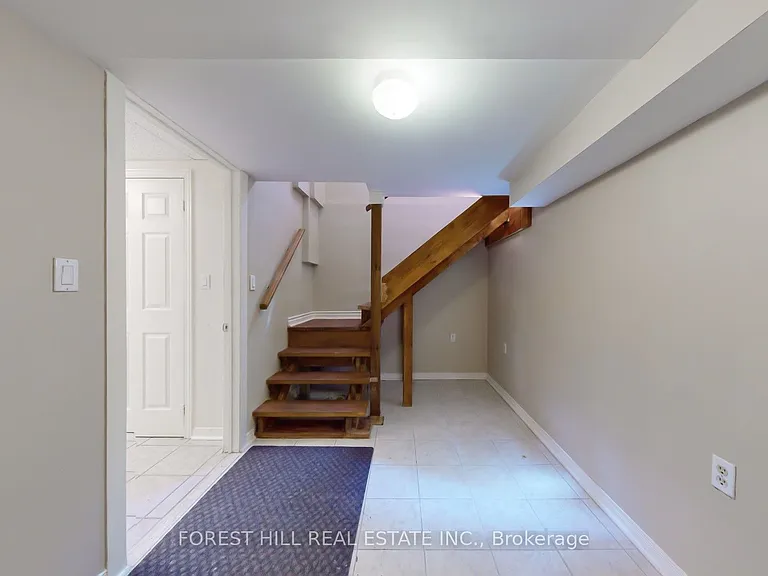 43 Oakhurst Dr — Photo 24