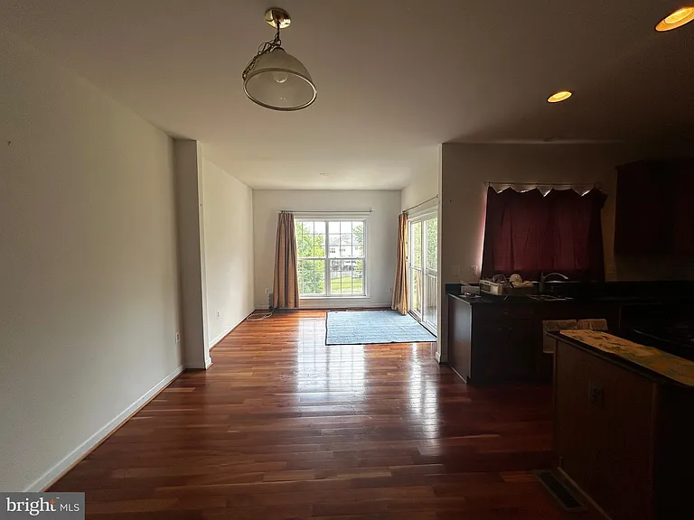 8177 McCauley Way — Photo 10