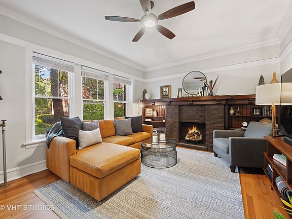 4th image of 1442 W Summerdale Ave #1