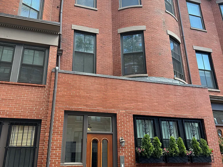 308 Columbus Ave #3 — Photo 1
