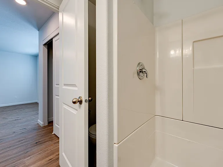 935 Arthur Ave — Photo 16