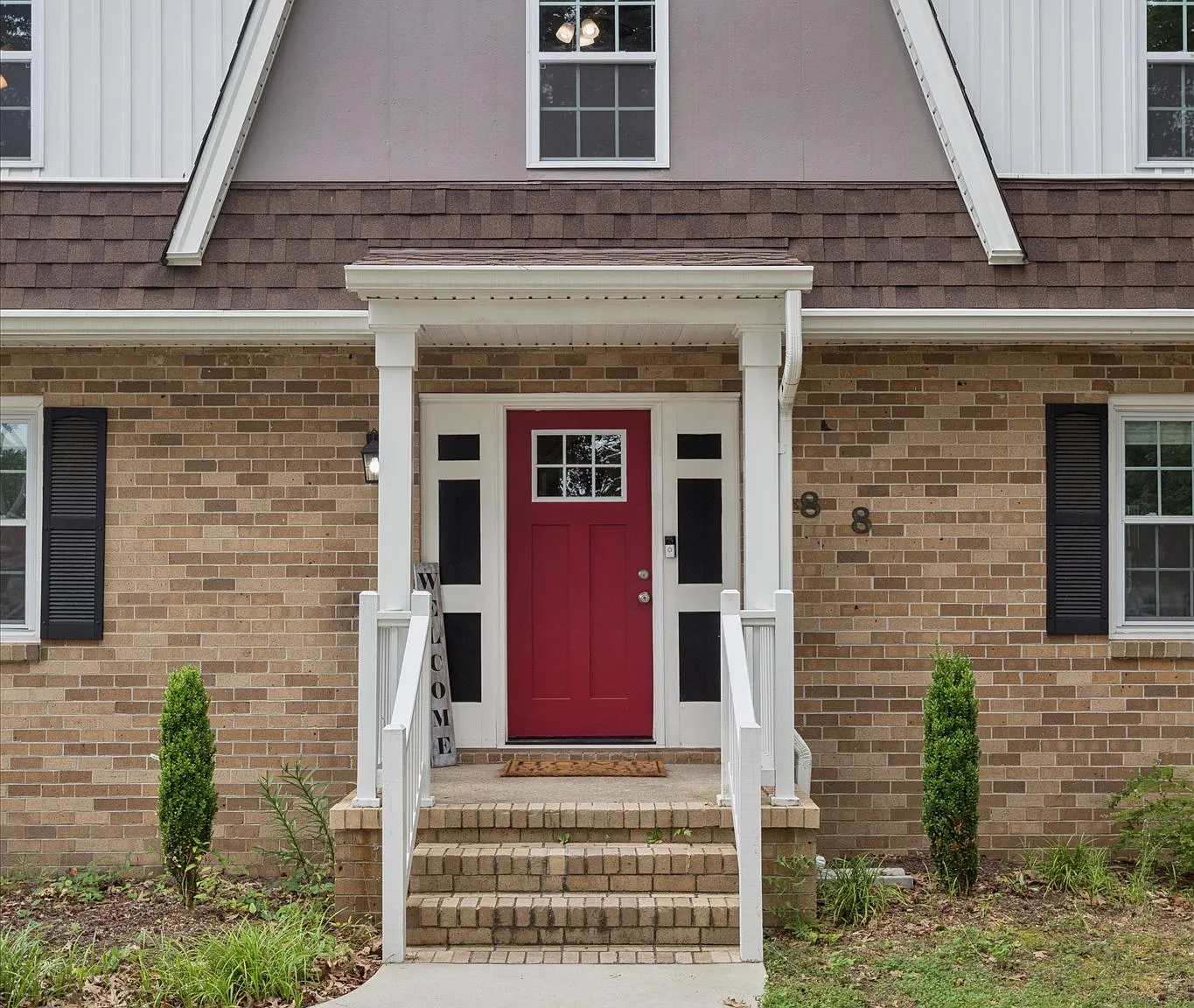 4 bed, 2.5 bath, 2386 sqft, $2,800 — Photo 4
