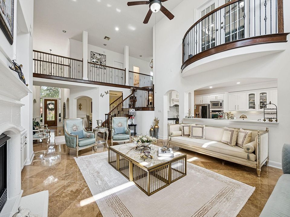 934 Poydras St, Sugar Land