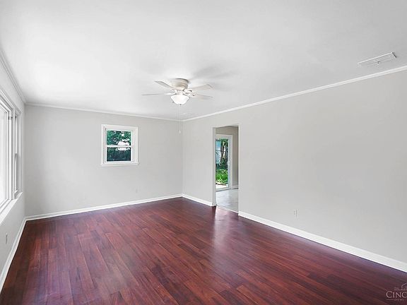 2nd image of 6598 Rainbow Ln