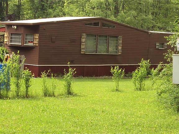 2nd image of 2824 Oak Dr
