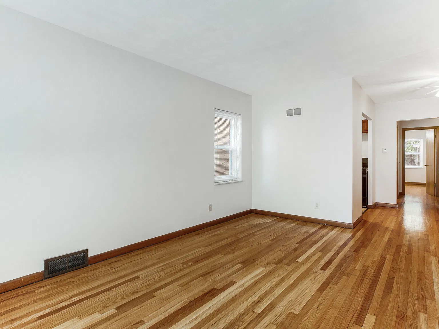 1 bed, $1,150 — Photo 4