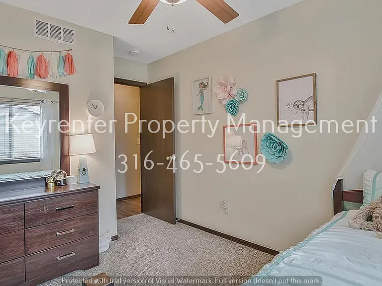 1470 N Aster St — Photo 10