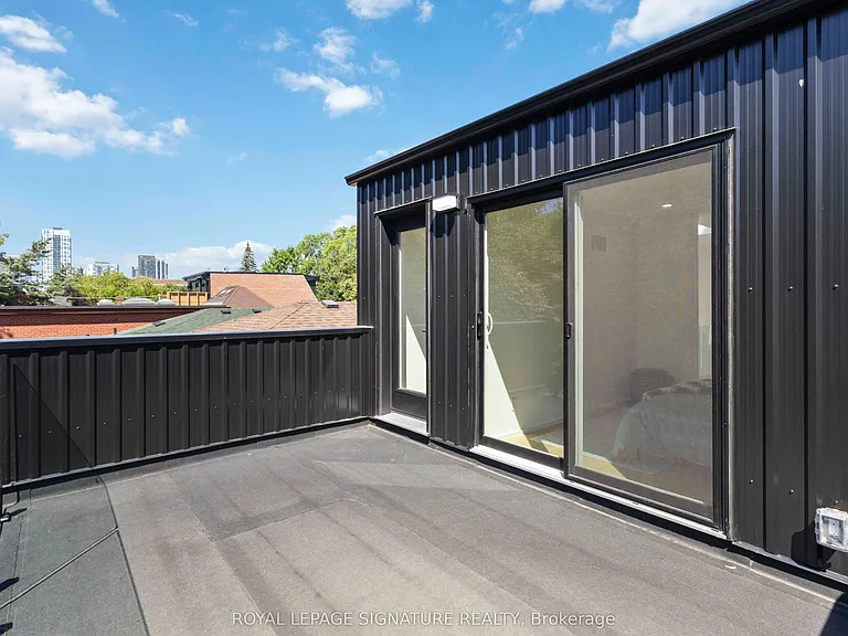 43A Cummings St #UPPER — Photo 31