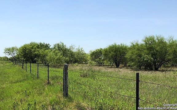 3rd image of 1179 County Road 122