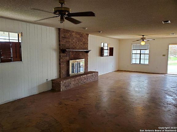 3rd image of 1903 3RD ST