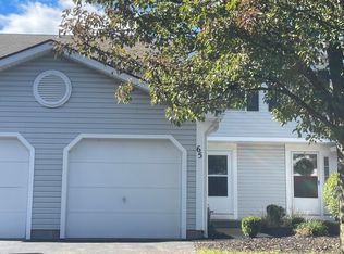 65 Camberley Pl, Penfield, NY 14526