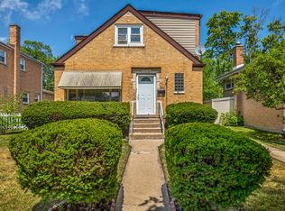 3812 Birchwood Ave, Skokie, IL 60076