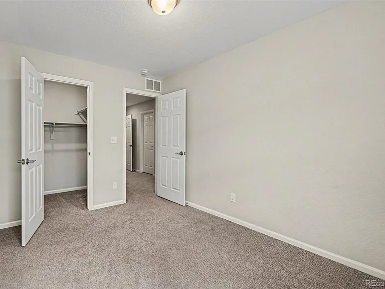 19228 E 64th Pl — Photo 11