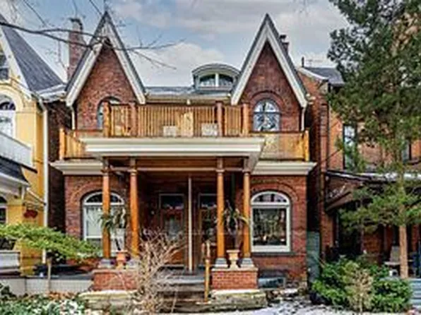 125 Macdonell Ave, Toronto, ON M6R 2A4