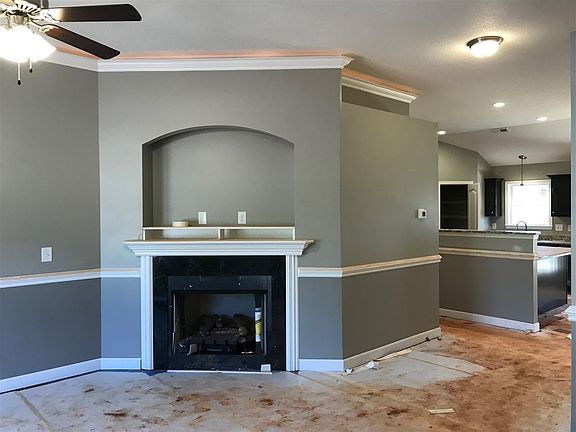 2nd image of 451 Silver Thorne Dr Lot 15