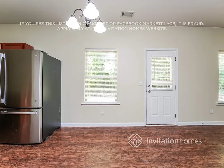 3447 Rosebud Park Dr — Photo 5