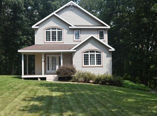 14 Lilac Ct, Acton, MA 01720