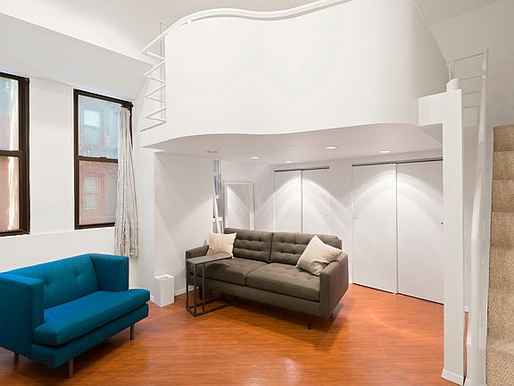2nd image of 235 E 49th St APT 1G