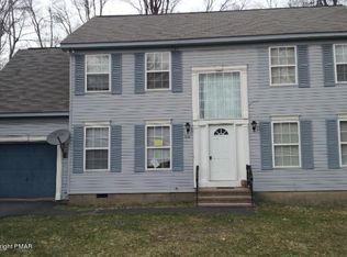 1360 Winding Way, Tobyhanna, PA 18466