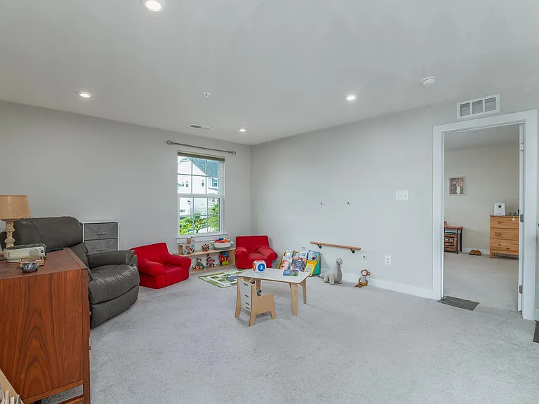 405 Potomac View Pkwy — Photo 19
