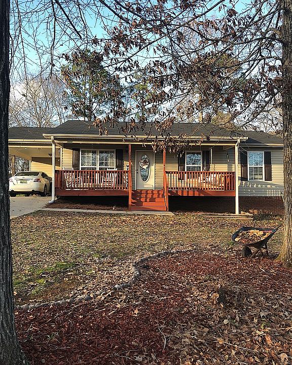 1st image of 125 S Hill Dr