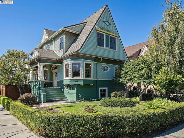 2244 Clinton Ave, Alameda, CA 94501