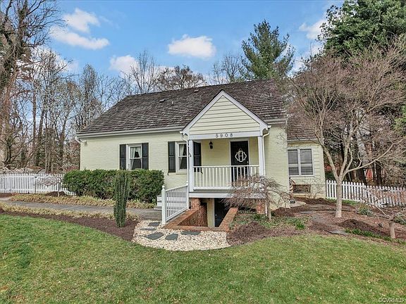 3rd image of 5908 Willow Creek Way