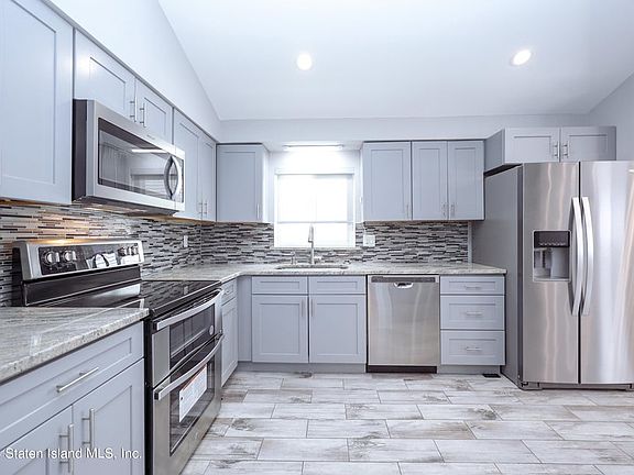 3rd image of 27 Leason Pl Floor 2