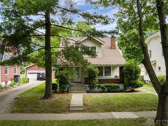 4th image of 347 Hadley Ave