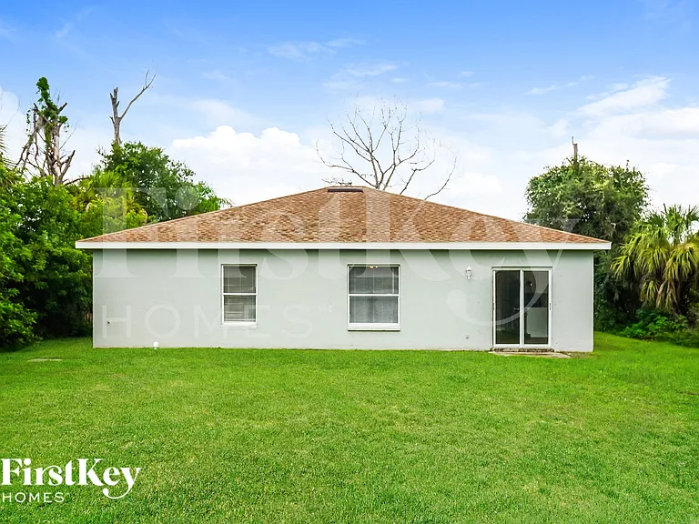 4220 S Cranberry Blvd — Photo 18