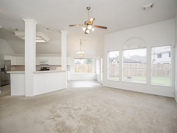 5th image of 14411 Legend Falls Ct